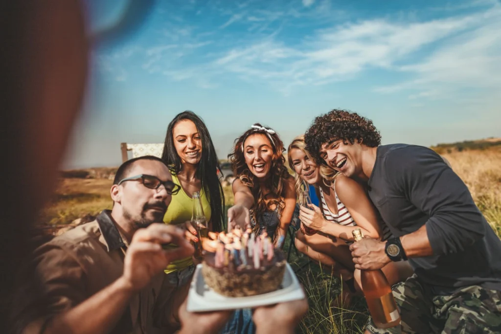 Group travel made easy | Birthday celebration in nature